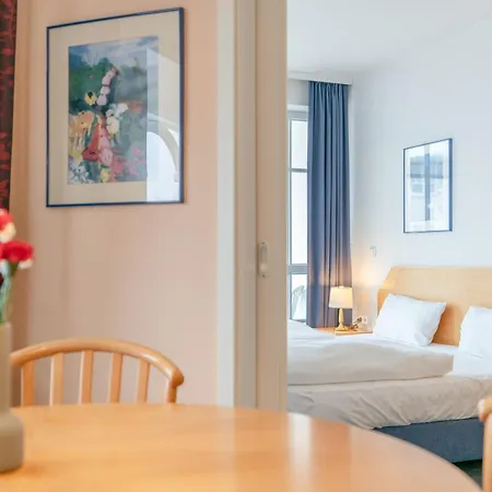 Apartment 511, Seepark
